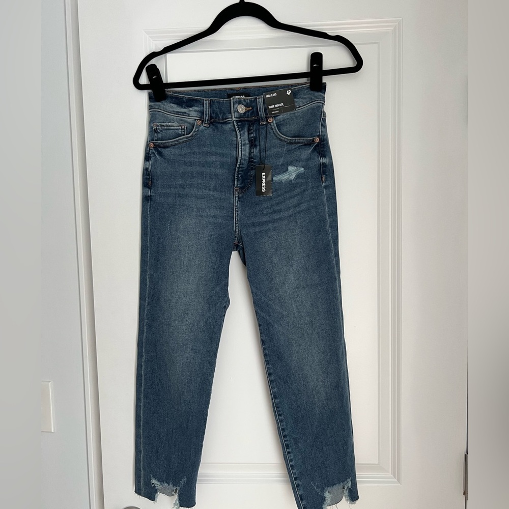 Express Cropped Mom Jeans
